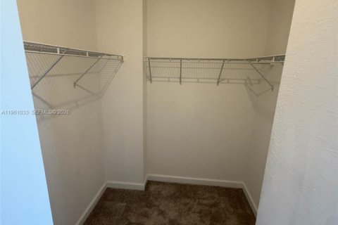 Adosado en alquiler en Homestead, Florida, 4 dormitorios, 166.3 m2 № 2080778 - foto 11