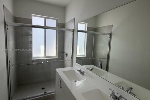 Adosado en alquiler en Homestead, Florida, 4 dormitorios, 166.3 m2 № 2080778 - foto 12