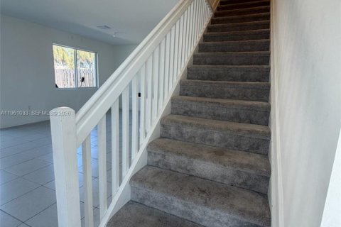 Adosado en alquiler en Homestead, Florida, 4 dormitorios, 166.3 m2 № 2080778 - foto 9
