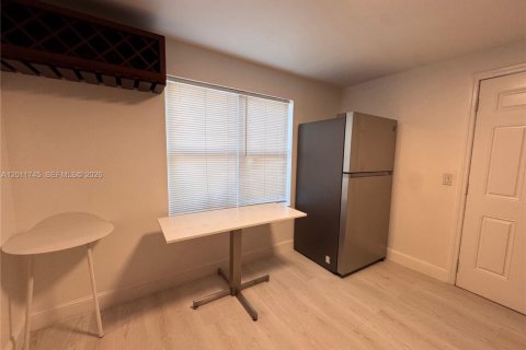 Apartment in Hollywood, Florida 1 bedroom, 43.57 sq.m. № 2075009 - photo 13