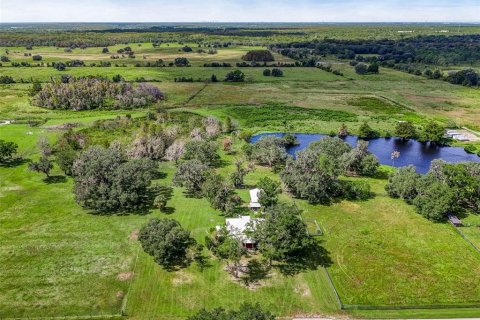 Villa ou maison à vendre à Orlando, Floride: 3 chambres, 160.54 m2 № 2139962 - photo 3