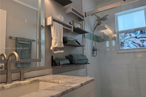 House in Margate, Florida 3 bedrooms, 111.02 sq.m. № 2063370 - photo 24