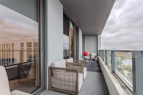 Condo in Aventura, Florida, 2 bedrooms  № 1730562 - photo 18