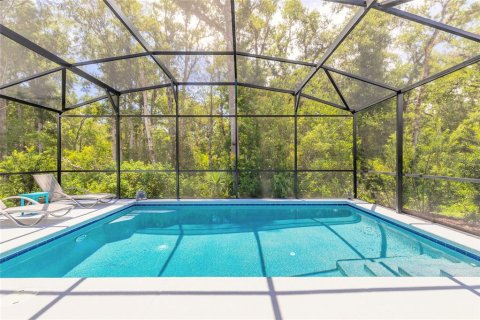 House in New Smyrna Beach, Florida 3 bedrooms, 150.13 sq.m. № 1818913 - photo 3