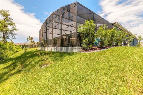 House in New Smyrna Beach, Florida 3 bedrooms, 150.13 sq.m. № 1818913 - photo 7