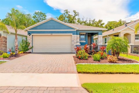 House in New Smyrna Beach, Florida 3 bedrooms, 150.13 sq.m. № 1818913 - photo 1