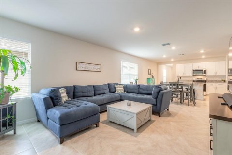 House in New Smyrna Beach, Florida 3 bedrooms, 150.13 sq.m. № 1818913 - photo 20