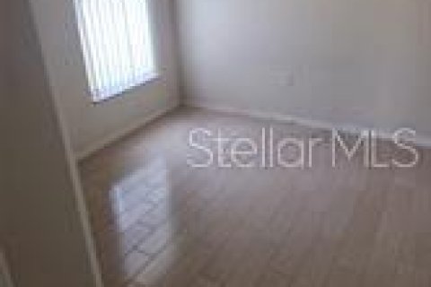 Casa en venta en Kissimmee, Florida, 4 dormitorios, 150.69 m2 № 1909032 - foto 15