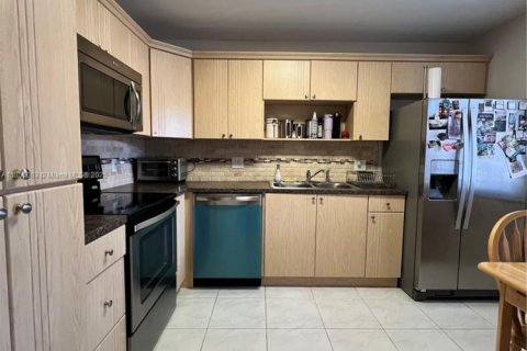 Copropriété à vendre à Weston, Floride: 2 chambres, 116.69 m2 № 1960416 - photo 10