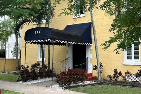 Apartment in Coral Gables, Florida 23.69 sq.m. № 2033063 - photo 8