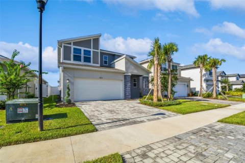 Casa en venta en Wesley Chapel, Florida, 3 dormitorios, 215.81 m2 № 1918566 - foto 2