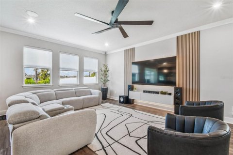 Casa en venta en Wesley Chapel, Florida, 3 dormitorios, 215.81 m2 № 1918566 - foto 18