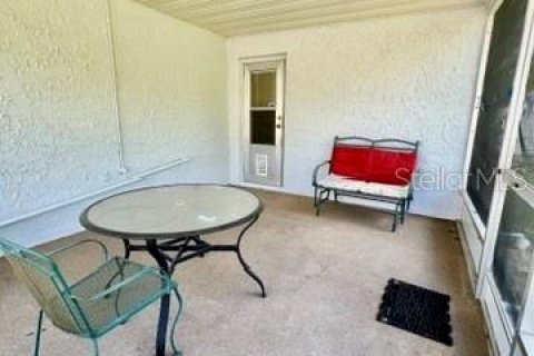 Casa en alquiler en Spring Hill, Florida, 2 dormitorios, 108.97 m2 № 1900163 - foto 20