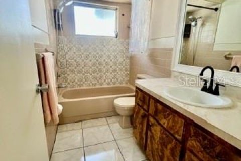 Casa en alquiler en Spring Hill, Florida, 2 dormitorios, 108.97 m2 № 1900163 - foto 18