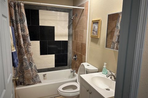House in Umatilla, Florida 2 bedrooms, 80.27 sq.m. № 1405672 - photo 7