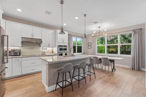 Casa en venta en Hollywood, Florida, 3 dormitorios, 206.24 m2 № 1951382 - foto 9