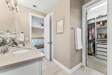Casa en venta en Hollywood, Florida, 3 dormitorios, 206.24 m2 № 1951382 - foto 21