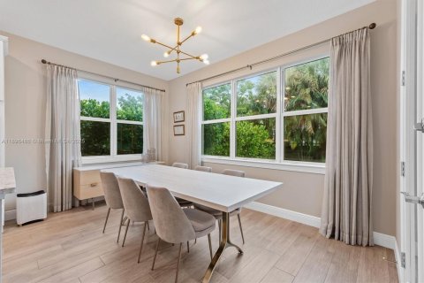 Casa en venta en Hollywood, Florida, 3 dormitorios, 206.24 m2 № 1951382 - foto 10
