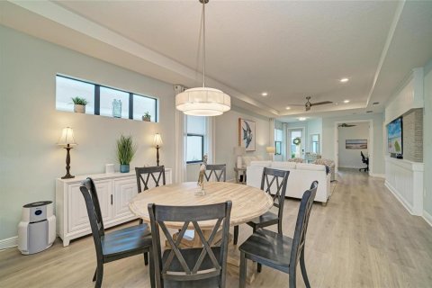 Casa en venta en Bradenton, Florida, 2 dormitorios, 172.05 m2 № 2156842 - foto 5