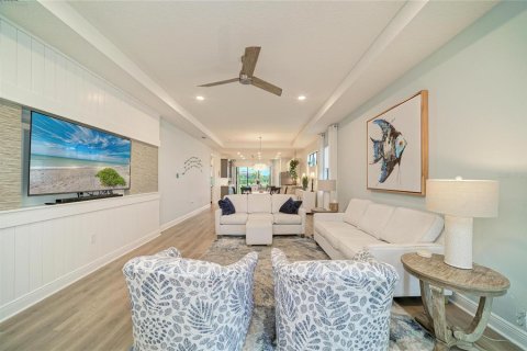 Casa en venta en Bradenton, Florida, 2 dormitorios, 172.05 m2 № 2156842 - foto 2