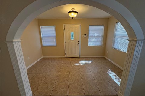 Casa en venta en Lake Wales, Florida, 3 dormitorios, 163.88 m2 № 2198846 - foto 2