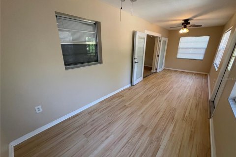 Casa en venta en Lake Wales, Florida, 3 dormitorios, 163.88 m2 № 2198846 - foto 9