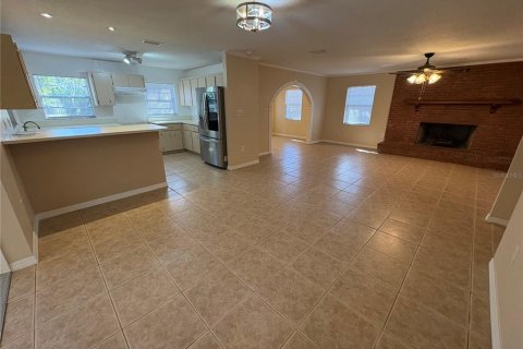 Casa en venta en Lake Wales, Florida, 3 dormitorios, 163.88 m2 № 2198846 - foto 6
