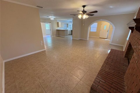 Casa en venta en Lake Wales, Florida, 3 dormitorios, 163.88 m2 № 2198846 - foto 5