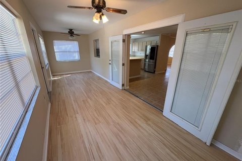 Casa en venta en Lake Wales, Florida, 3 dormitorios, 163.88 m2 № 2198846 - foto 8