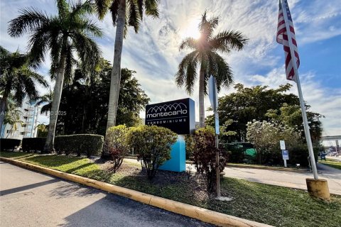 Снять в аренду кондоминиум в Майами, Флорида 2 спальни, 109.16м2, № 1992399 - фото 21