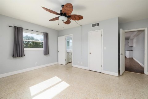 Condominio en venta en Saint Pete Beach, Florida, 2 dormitorios, 96.62 m2 № 2217407 - foto 22