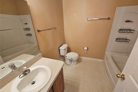 Villa ou maison à louer à Mount Dora, Floride: 3 chambres, 244.33 m2 № 2113997 - photo 14