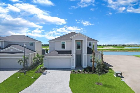 House in Punta Gorda, Florida 5 bedrooms, 300.17 sq.m. № 1847150 - photo 2