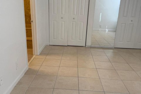 Condominio en venta en Boynton Beach, Florida, 2 dormitorios, 80.27 m2 № 2147132 - foto 12