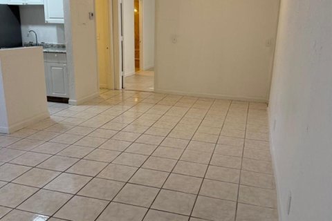 Condominio en venta en Boynton Beach, Florida, 2 dormitorios, 80.27 m2 № 2147132 - foto 8