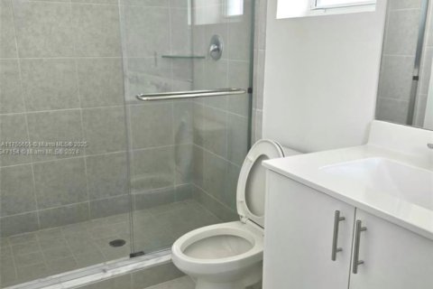 Villa ou maison à louer à Homestead, Floride: 3 chambres № 1706031 - photo 11