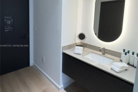 Condo in Miami, Florida  № 2254703 - photo 7