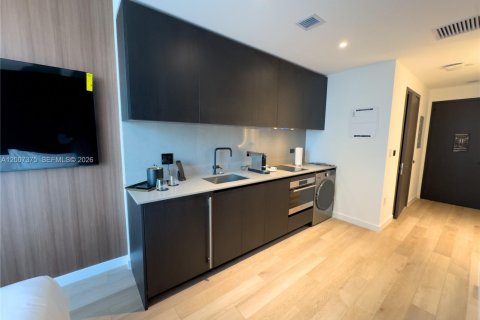 Condo in Miami, Florida  № 2254703 - photo 6