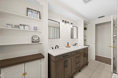 Villa ou maison à vendre à Port Charlotte, Floride: 3 chambres, 173.36 m2 № 2344927 - photo 24