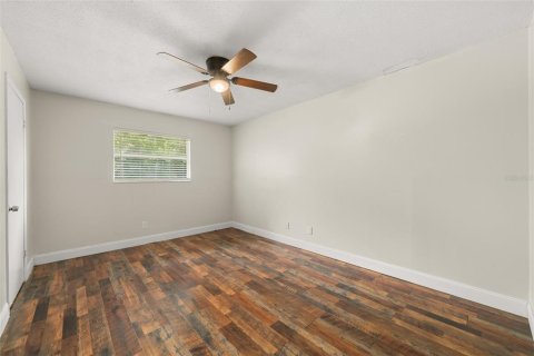 Commercial property in Avon Park, Florida 1605.35 sq.m. № 2337275 - photo 17