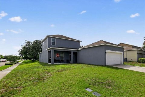 Casa en venta en Apopka, Florida, 4 dormitorios, 295.15 m2 № 1908063 - foto 2