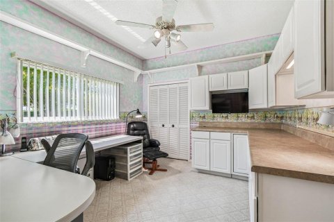 Купить виллу или дом в Тампа, Флорида 11 комнат, 231.33м2, № 1904221 - фото 27