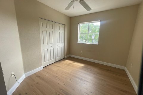 Touwnhouse à louer à Miramar, Floride: 3 chambres, 132.2 m2 № 2085998 - photo 5