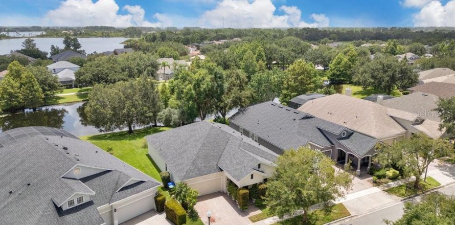 House in Windermere, Florida 4 bedrooms, 237.37 sq.m. № 1850949