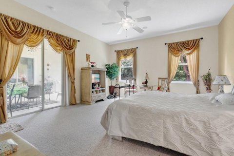House in Windermere, Florida 4 bedrooms, 237.37 sq.m. № 1850949 - photo 23