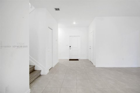 House in Homestead, Florida 5 bedrooms, 281.77 sq.m. № 1985854 - photo 18