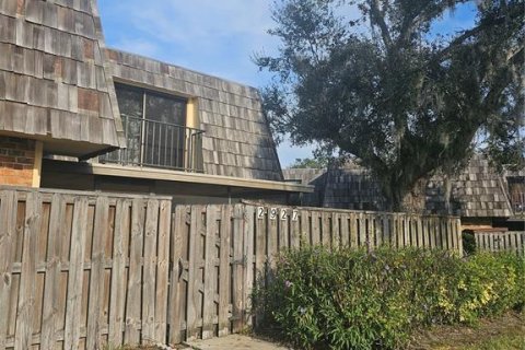 Townhouse in Leesburg, Florida 2 bedrooms, 119.66 sq.m. № 2109563 - photo 12