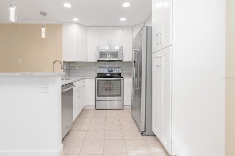Condominio en alquiler en Winter Park, Florida, 3 dormitorios, 104.98 m2 № 1751150 - foto 10