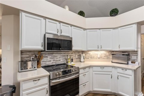 Villa ou maison à vendre à Leesburg, Floride: 3 chambres, 162.67 m2 № 2427007 - photo 3