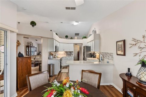 Villa ou maison à vendre à Leesburg, Floride: 3 chambres, 162.67 m2 № 2427007 - photo 8